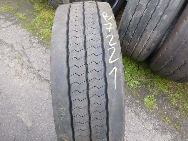Opona używana 275/70R22,5 Bridgestone U-AP 001