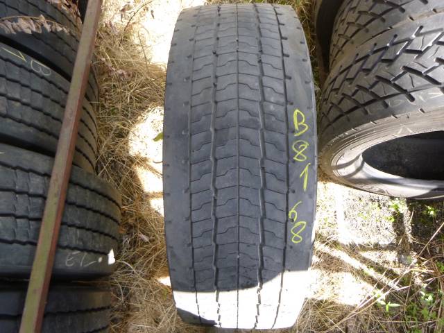 Opona używana 295/60R22,5 Bridgestone BIEŻNIKOWANA
