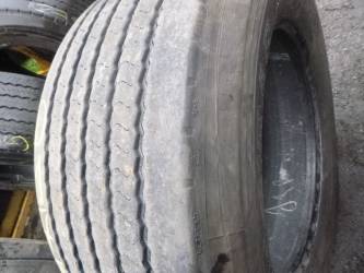 Opona używana 385/55R22,5 Goodyear BIEŻNIKOWANA