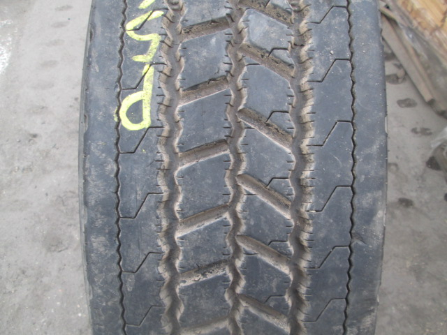 Opona używana 315/80R22.5 Doublestar DSR266