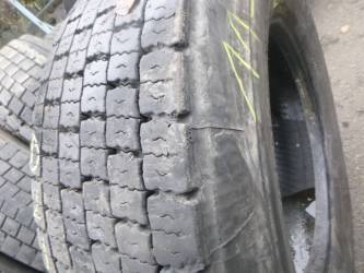 Opona używana 315/70R22,5 Bridgestone BIEŻNIKOWANA