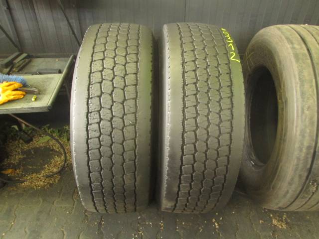 Opony używane 385/65R22,5 Goodyear ULTRA GRIP WTS