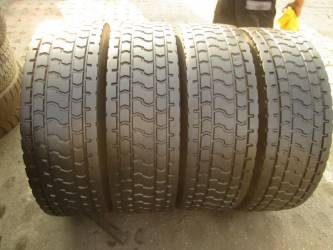 Opony używane 315/70R22,5 Kumho KRD02