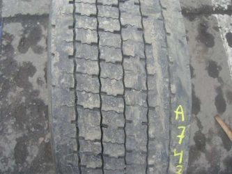 Opona używana 295/60R22.5 Goodyear BIEŻNIKOWANA