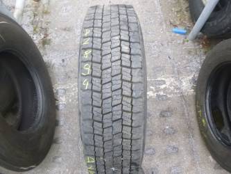 Opona używana 295/80R22,5 Bridgestone BIEŻNIKOWANA