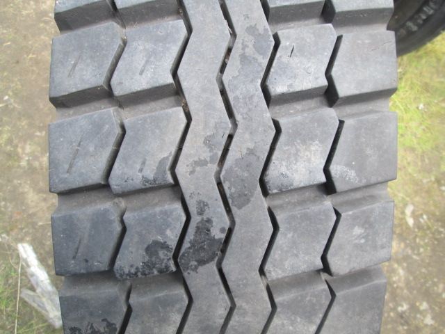 Opona używana 275/70R22.5 Dunlop .