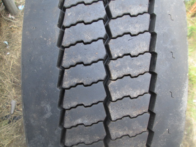 Opona używana 275/70R22.5 Dunlop .