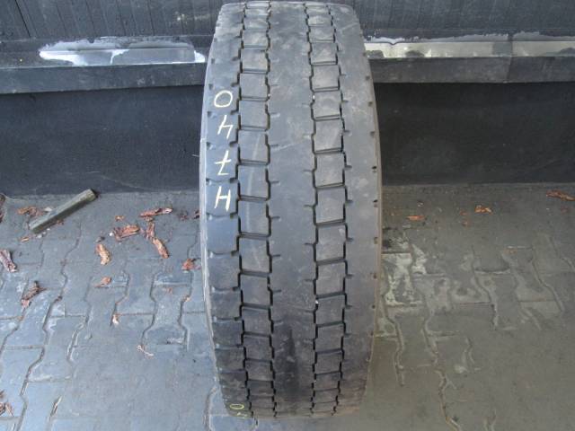 Opona używana 315/70R22,5 Pirelli TR01 II