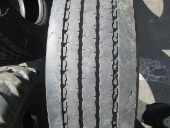 Opona używana 275/70R22.5 Michelin BIEZNIKOWANA