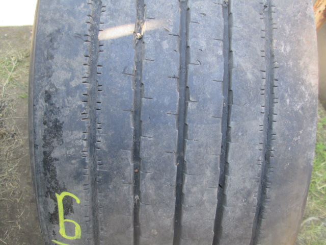 Opona używana 385/55R22.5 Goodyear LHS