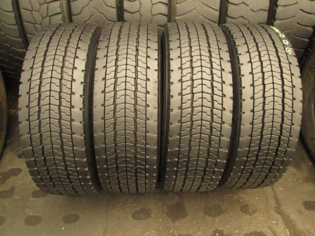 Opony używane 295/55R22,5 BIEŻNIKOWANA Wzór Bridgestone M749