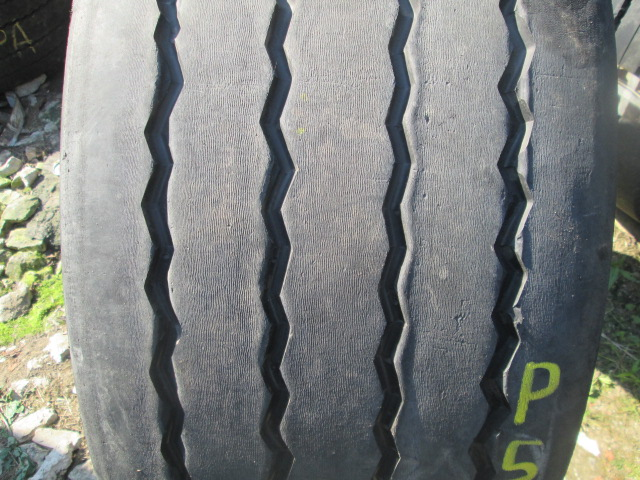 Opona używana 385/55R22.5 Michelin .