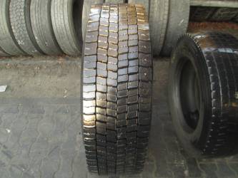 Opona używana 315/70R22,5 Goodyear PIRELLI TR01