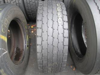 Opona używana 295/60R22,5 Goodyear ULTRA GRIP WTD