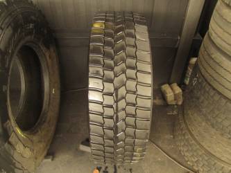 Opona używana 315/70R22,5 BANDAG WZÓR DUNLOP