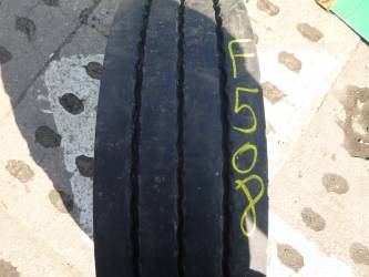 Opona używana 215/75R17,5 Uniroyal TH40