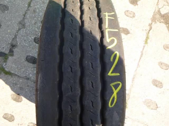 Opona używana 215/75R17,5 Goodyear KMAX T