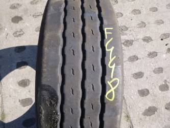 Opona używana 245/70R19,5 Goodyear KMAX T