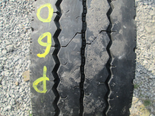 Opona używana 205/75R17.5 Kumho KRA01