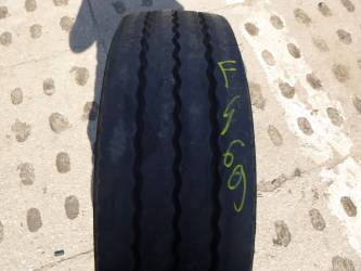 Opona używana 245/70R19,5 Bridgestone R-TRAILER 001