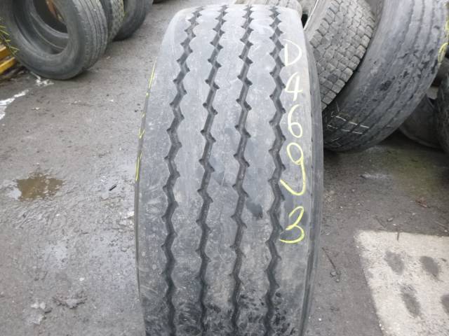 Opona używana 385/65R22,5 Pirelli ST01