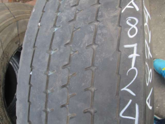 Opona używana 295/80R22.5 Pirelli BIEZNIKOWANA