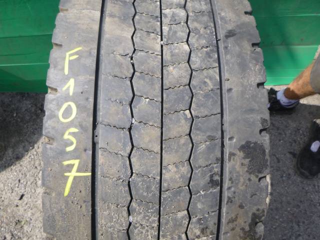 Opona używana 295/55R22,5 Hankook DL10+