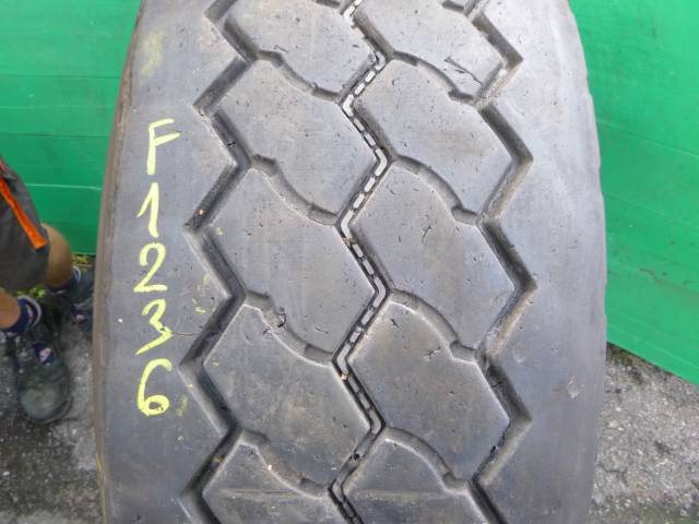 Opona używana 385/65R22,5 Dunlop SP282