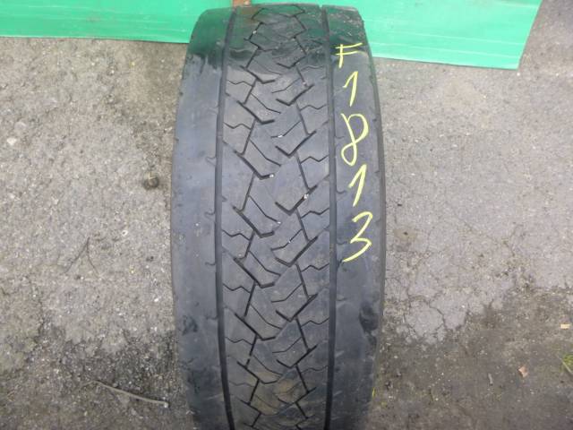 Opona używana 295/55R22,5 Goodyear KMAX D GEN-2