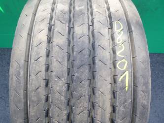 Opona używana 445/45R19,5 BENCHMARK T820