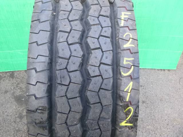 Opona używana 315/80R22,5 Michelin BIEŻNIKOWANA