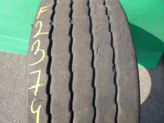 Opona używana 385/65R22,5 Bridgestone MICHELIN X-MULTI T