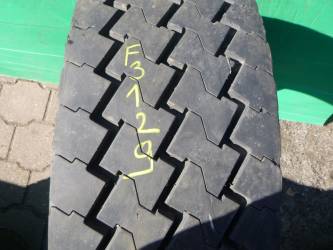 Opona używana 275/70R22,5 Pirelli BIEŻNIKOWANA