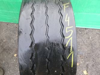 Opona używana 235/75R17,5 Pirelli ST01