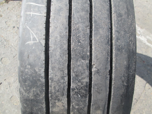 Opona używana 315/70R22.5 Hankook AH11