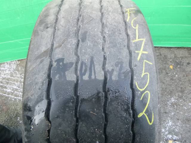 Opona używana 385/55R22,5 Goodyear MICHELIN X-MULTI T