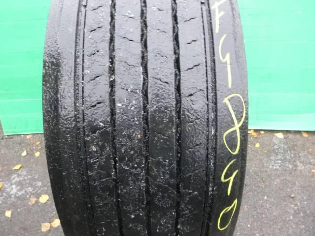 Opona używana 385/55R22,5 Continental HS3+ HYBRID