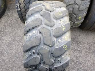 Opona używana 405/80R18 MAXAM MS910R