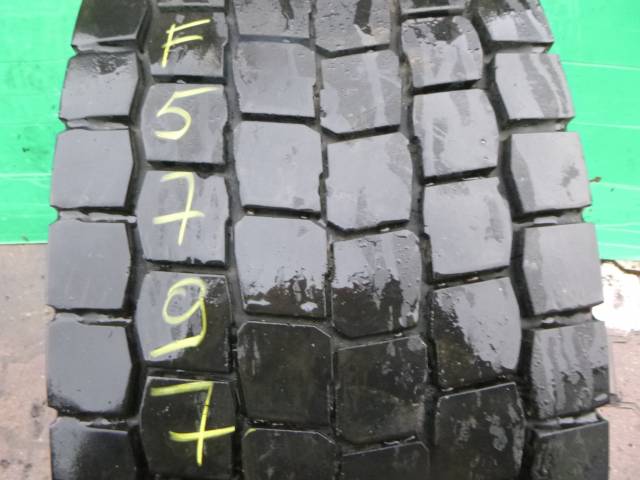 Opona używana 315/80R22,5 Yokohama 704R