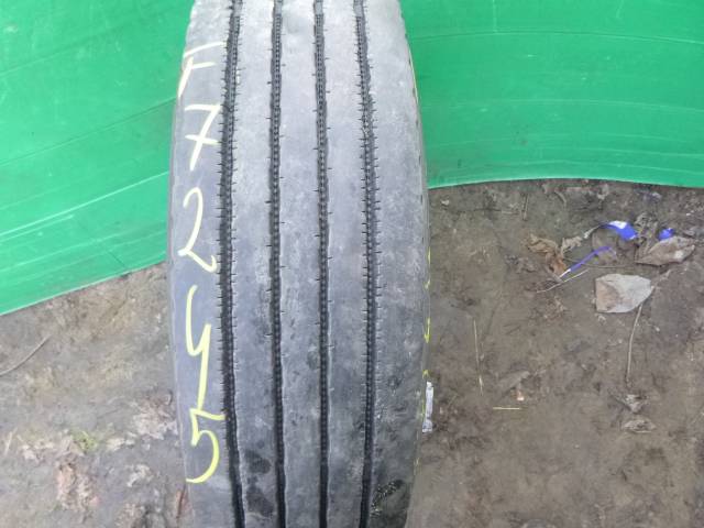 Opona używana 215/75R17,5 Hankook AH11