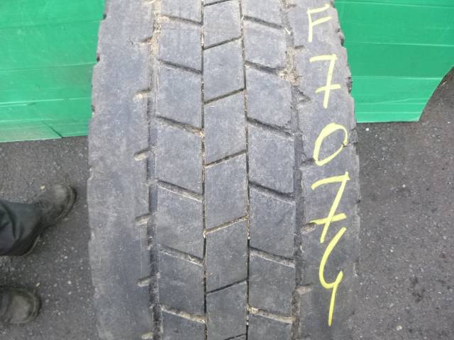 Opona używana 295/60R22,5 Semperit EURO-DRIVE