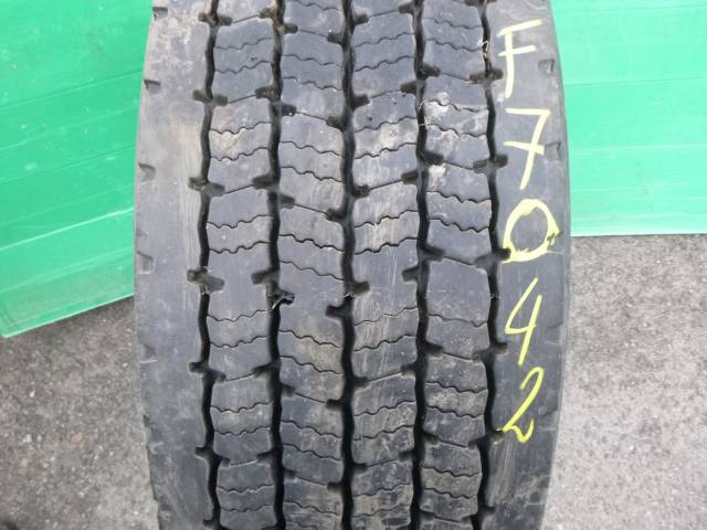 Opona używana 275/70R22,5 Dunlop BIEŻNIKOWANA