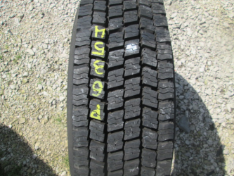 Opona używana 215/75R17.5 Pirelli BIEŻNIKOWANA