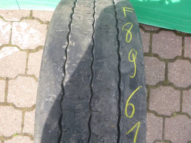 Opona używana 215/75R17,5 Continental HTR2