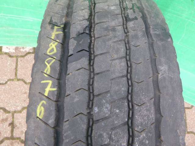 Opona używana 265/70R19,5 Bridgestone M788