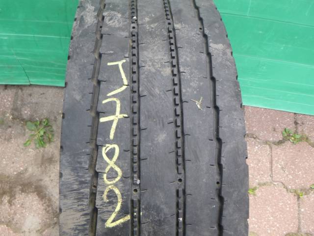 Opona używana 215/75R17,5 Michelin XZE2