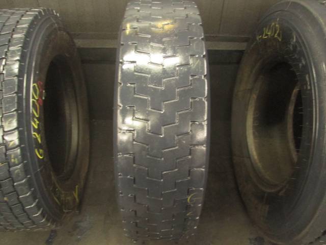 Opona używana 315/80R22,5 BARKLEY BL806+