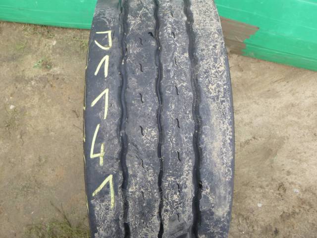 Opona używana 235/75R17,5 Goodyear KMAX T
