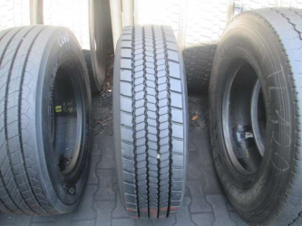 Opona używana 275/70R22.5 Bridgestone BIEZNIKOWANA