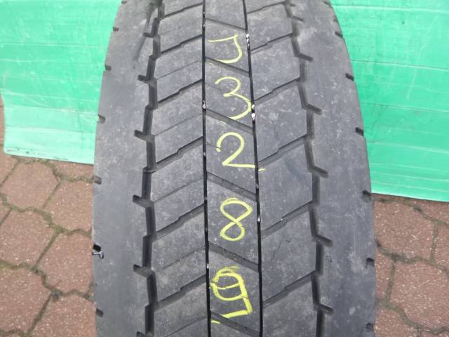 Opona używana 315/70R22,5 Semperit RUNNER D2